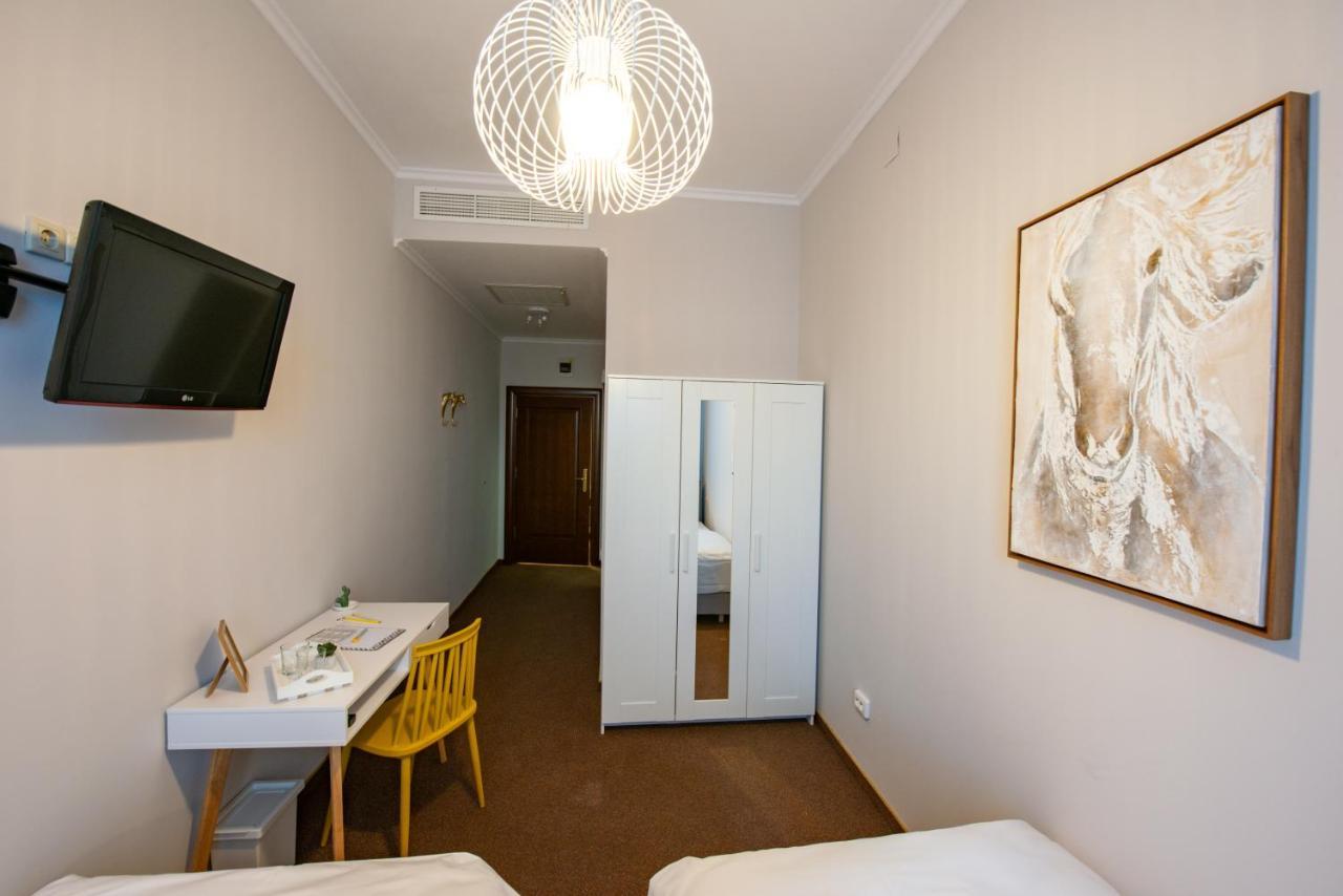 The Rooms Тиргу-Муреш Екстер'єр фото